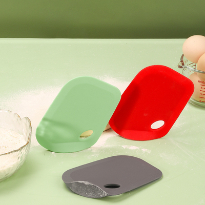 Giá tốt. Máy cạo bột silicone thực phẩm Máy cạo ghế ngồi thực tế đa dụng cho bánh mì trực tuyến