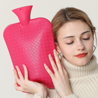 Giá tốt. chai nước nóng cao su mềm với nắp, túi nước nóng 3 lít trực tuyến