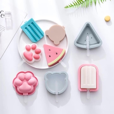 Giá tốt. Các khuôn Popsicle hoạt hình cho trẻ em - 4 gói, 10 khoang khuôn kem kem silicone cấp thực phẩm, với gậy tái sử dụng, thiết kế phẳng không dính, dễ tháo rời, xếp chồng để tiết kiệm không gian trực tuyến