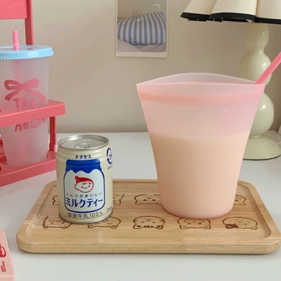 Giá tốt. Túi lưu trữ thực phẩm silicone   750ml Có thể sử dụng lại, không chứa BPA, chống nhiệt và lạnh   Lý tưởng để lưu trữ dư thừa, sản phẩm tươi, bữa ăn cho trẻ sơ sinh và hỗ trợ lối sống không lãng phí trực tuyến